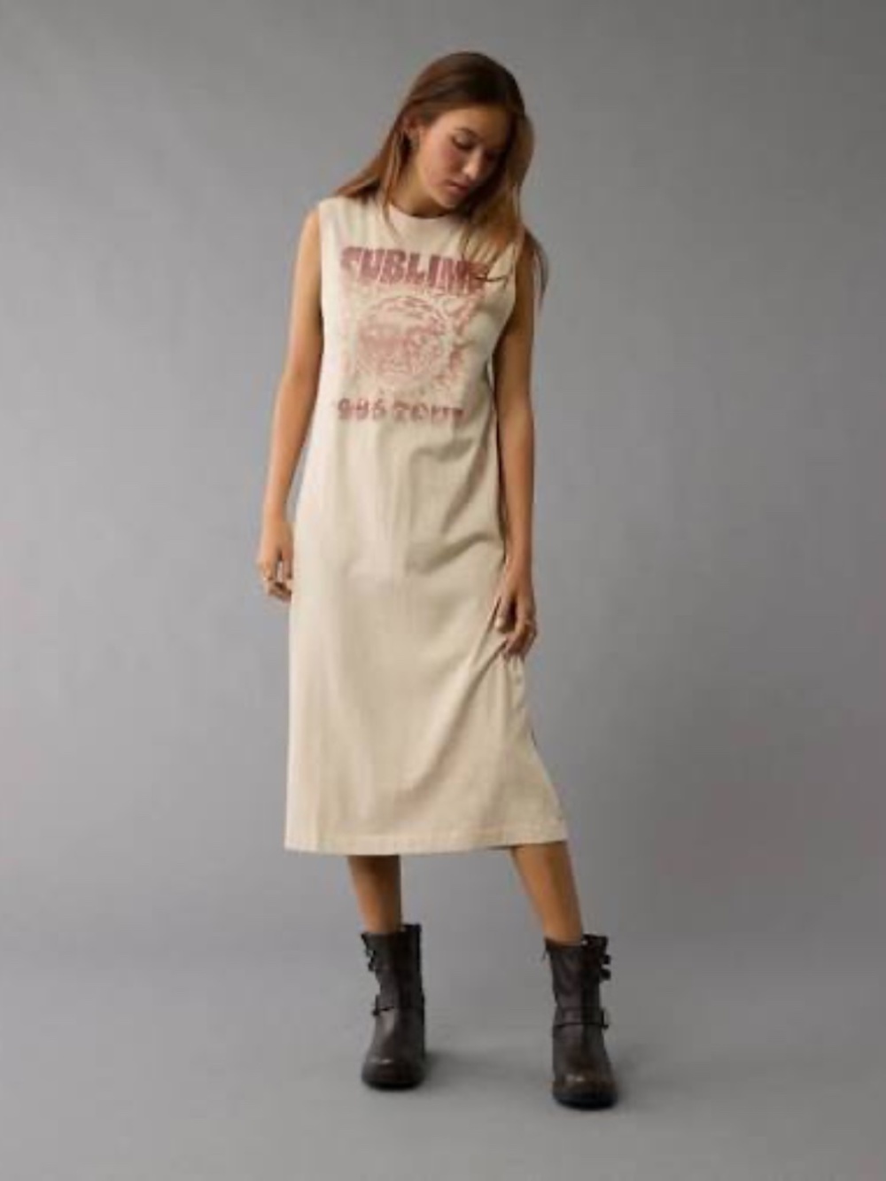 Retails $60 NWT new with tags Sublime Graphic T-Shirt Midi Dress beige grunge 90